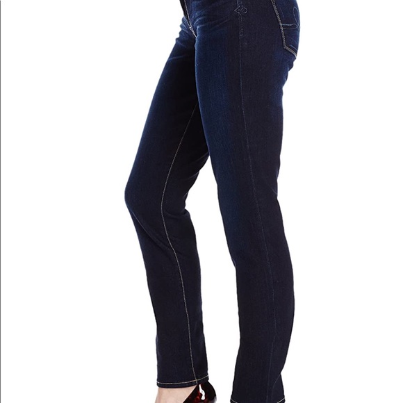 Lucky brand Sophia straight, size 6/28(ankle) in a beautiful deep blue - Picture 3 of 7